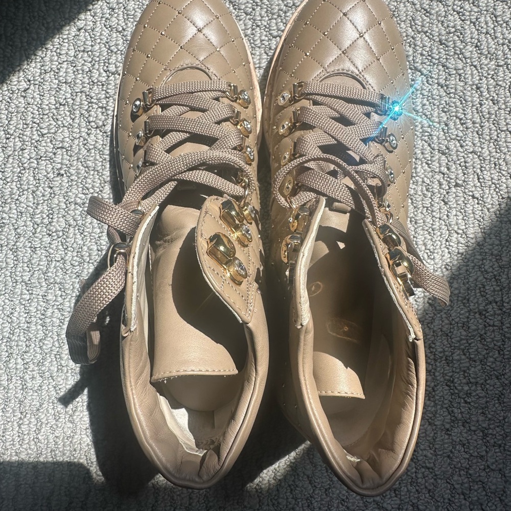 Quilted Tan Women's Boots